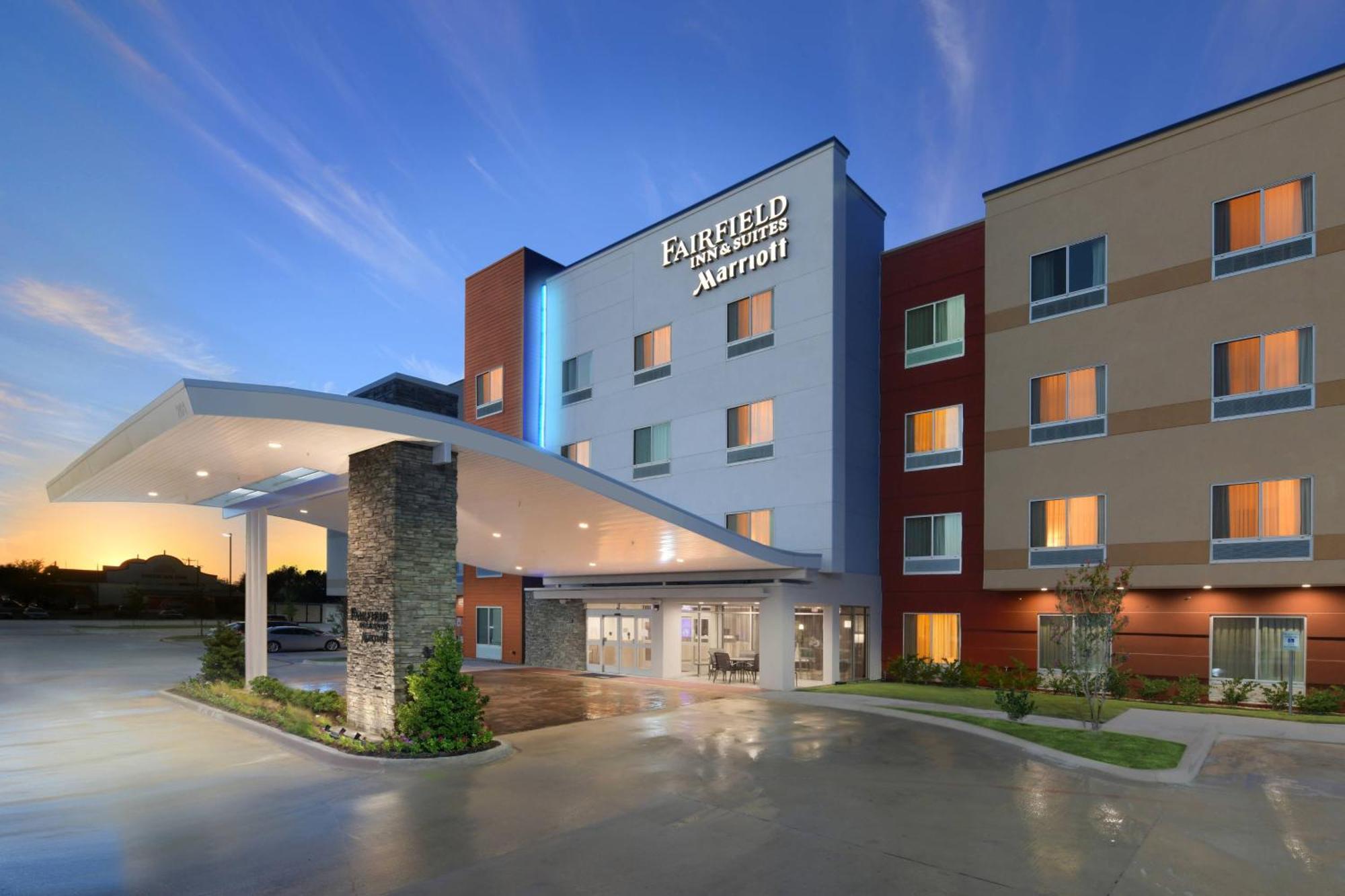 Fairfield Inn & Suites By Marriott Fort Worth South/Burleson Extérieur photo